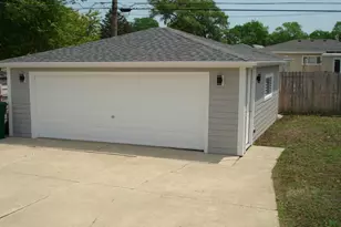 8003 Menard Ave, Burbank, IL 60459 - Photo 10