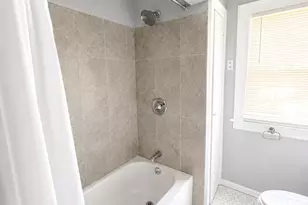 1527 Brookside Ave, Waukegan, IL 60085 - Photo 10