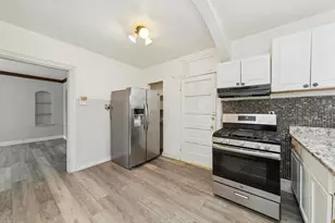 6206 N Francisco Ave, Chicago, IL 60659 - Photo 8