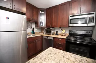3550 N Lake Shore Dr, Chicago, IL 60657 - Photo 10