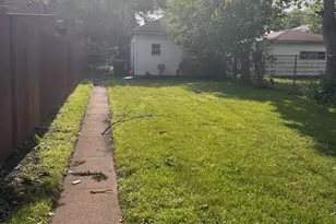 7554 S King Dr, Chicago, IL 60619 - Photo 16