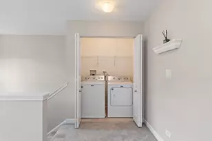 3050 Mosedale St, Elgin, IL 60124 - Photo 32