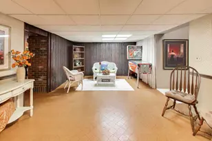 1424 Bates Ln, Schaumburg, IL 60193 - Photo 22