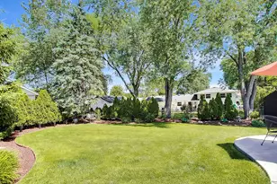 1424 Bates Ln, Schaumburg, IL 60193 - Photo 34