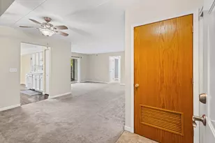 6855 Forestview Dr, Oak Forest, IL 60452 - Photo 8