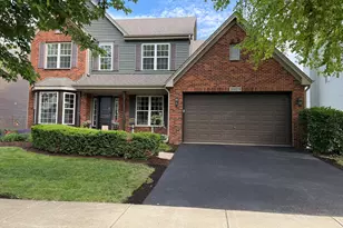 39W219 E Mallory Dr, Geneva, IL 60134 - Photo 1