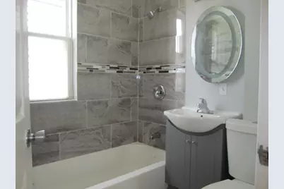 846 N Saint Louis Avenue, Chicago, IL 60651 - Photo 4