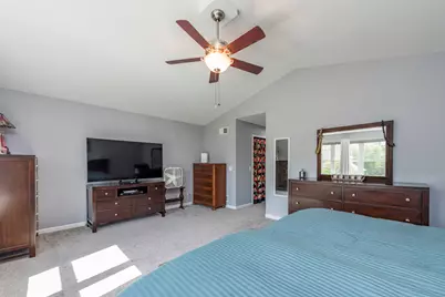301 English Lane, Winthrop Harbor, IL 60096 - Photo 22
