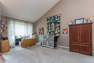 301 English Ln, Winthrop Harbor, IL 60096 - Photo 8