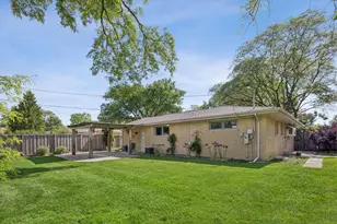 258 S Boyd Ave, Elmhurst, IL 60126 - Photo 14