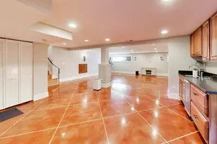 1500 W Blackhawk Dr, Mount Prospect, IL 60056 - Photo 28