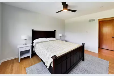 1500 W Blackhawk Drive, Mount Prospect, IL 60056 - Photo 38
