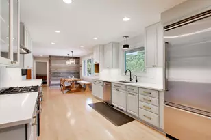 1500 W Blackhawk Dr, Mount Prospect, IL 60056 - Photo 14