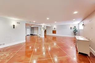 1500 W Blackhawk Dr, Mount Prospect, IL 60056 - Photo 26