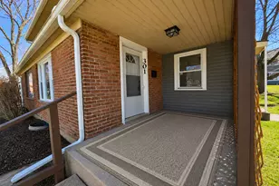 301 Dogwood St, Park Forest, IL 60466 - Photo 2