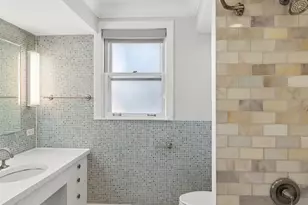 893 S Poplar Ave, Elmhurst, IL 60126 - Photo 14