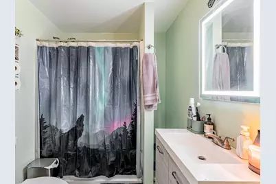 405 N Iowa Avenue, Villa Park, IL 60181 - Photo 8