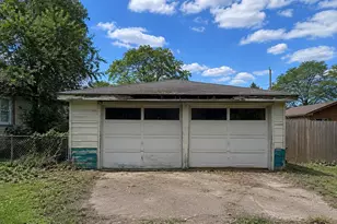 14919 Cooper Ave, Harvey, IL 60426 - Photo 12