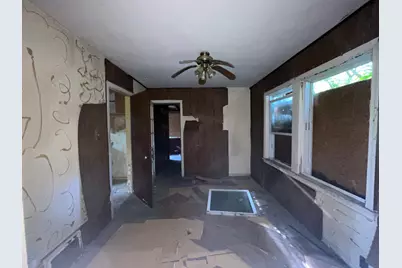 14919 Cooper Avenue, Harvey, IL 60426 - Photo 6