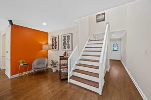 1715 Wildberry Dr, Glenview, IL 60025 - Photo 2