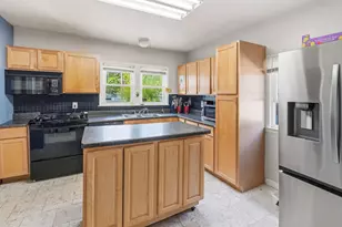 1724 Hovland Ct, Evanston, IL 60201 - Photo 14