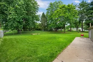 6735 Country Ln, Rockford, IL 61109 - Photo 18