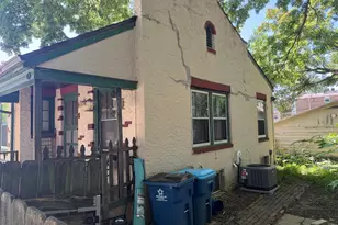 7 Villard Ct, Champaign, IL 61820 - Photo 2