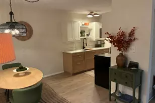 124 N Whistler Ave, Freeport, IL 61032 - Photo 10