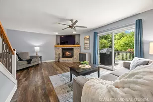 1304 Clark St, North Aurora, IL 60542 - Photo 6