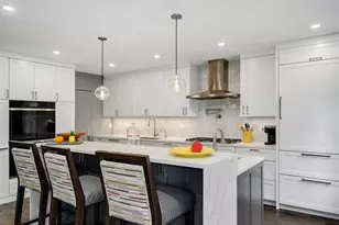 1740 N Clark St, Chicago, IL 60614 - Photo 10