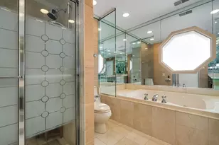 1740 N Clark St, Chicago, IL 60614 - Photo 18