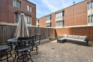 1740 N Clark St, Chicago, IL 60614 - Photo 26