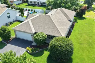 601 Lisson, New Lenox, IL 60451 - Photo 2