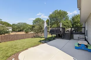 6504 Fernwood Dr, Lisle, IL 60532 - Photo 4