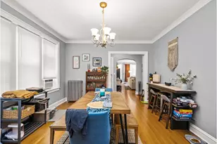 7555 N Claremont Ave, Chicago, IL 60645 - Photo 6