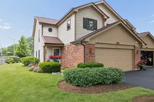 328 Cromwell Ct, Westmont, IL 60559 - Photo 1