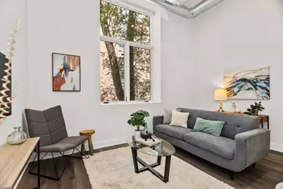 1453 Maple Avenue #207, Evanston, IL 60201 - Photo 4