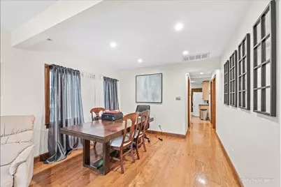 4962 N Mason Avenue #1, Chicago, IL 60630 - Photo 8