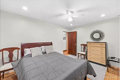 4962 N Mason Avenue #1, Chicago, IL 60630 - Photo 12