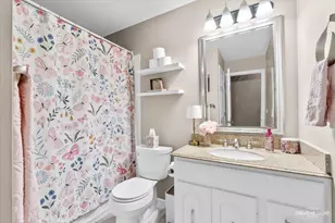 636 S Rd, Lisle, IL 60532 - Photo 14