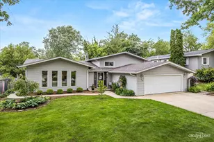 636 S Rd, Lisle, IL 60532 - Photo 4