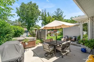636 S Rd, Lisle, IL 60532 - Photo 26
