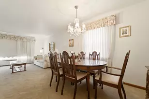 11607 S Ave J, Chicago, IL 60617 - Photo 6