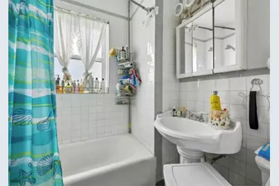 7601 S Hermitage Avenue, Chicago, IL 60620 - Photo 8
