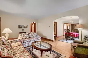 9550 S Hoyne Ave, Chicago, IL 60643 - Photo 8