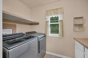 525 Stacey Ct, Braidwood, IL 60408 - Photo 14