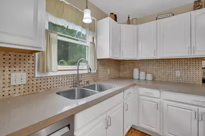 525 Stacey Court, Braidwood, IL 60408 - Photo 10