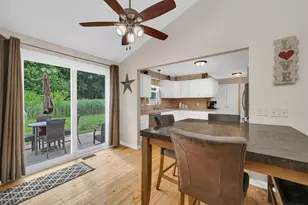 525 Stacey Ct, Braidwood, IL 60408 - Photo 8