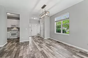 3103 Falling Waters Ln, Lindenhurst, IL 60046 - Photo 6