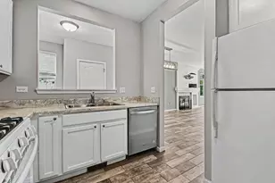 3103 Falling Waters Ln, Lindenhurst, IL 60046 - Photo 8